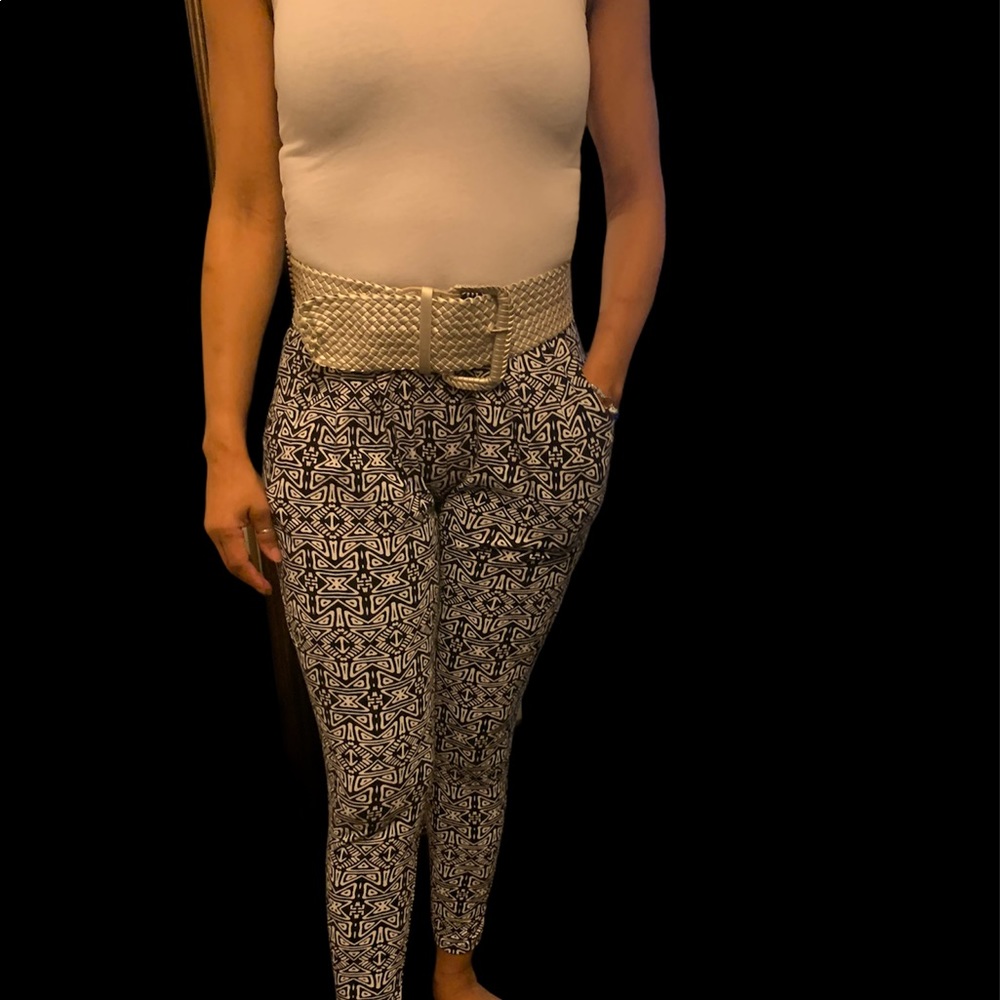 Pants with pockets